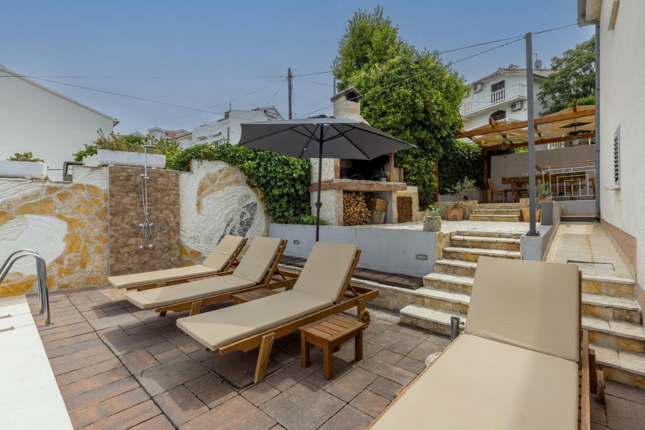 Villa Costa Blu With Pool By The Sea Trogir Extérieur photo