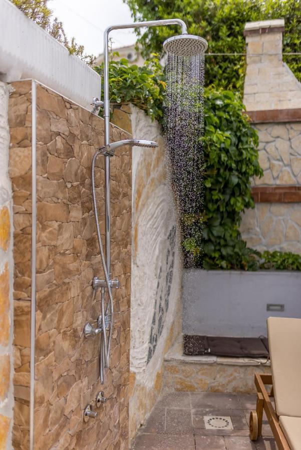 Villa Costa Blu With Pool By The Sea Trogir Extérieur photo