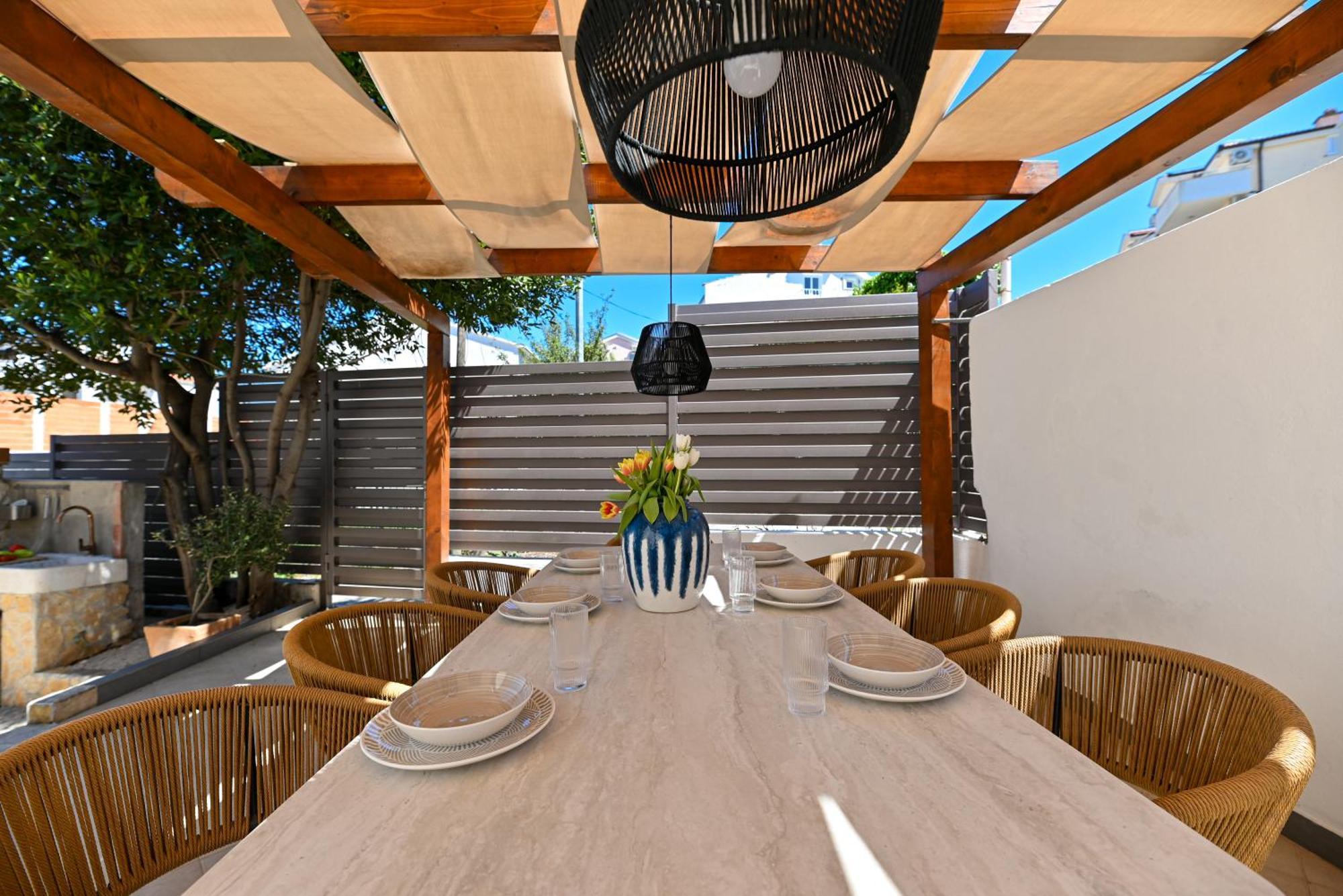 Villa Costa Blu With Pool By The Sea Trogir Extérieur photo