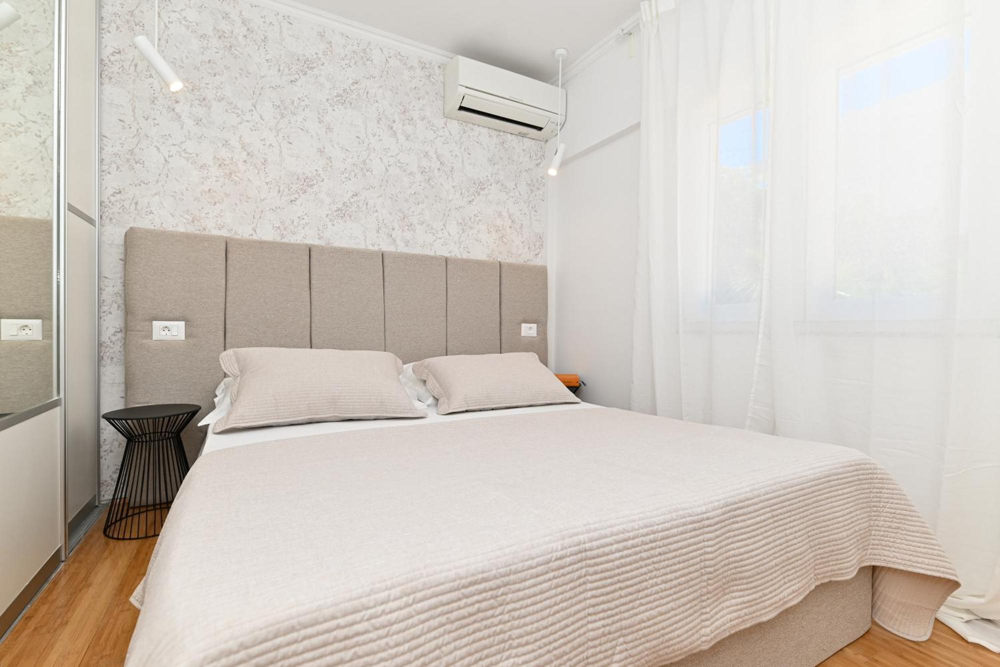 Villa Costa Blu With Pool By The Sea Trogir Extérieur photo